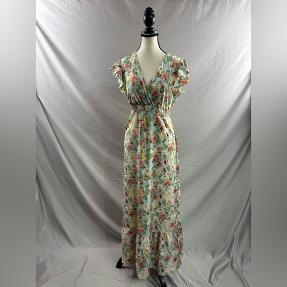 Floral Print Butterfly Sleeve Ruffle Hem Dress - Picture 5 of 7